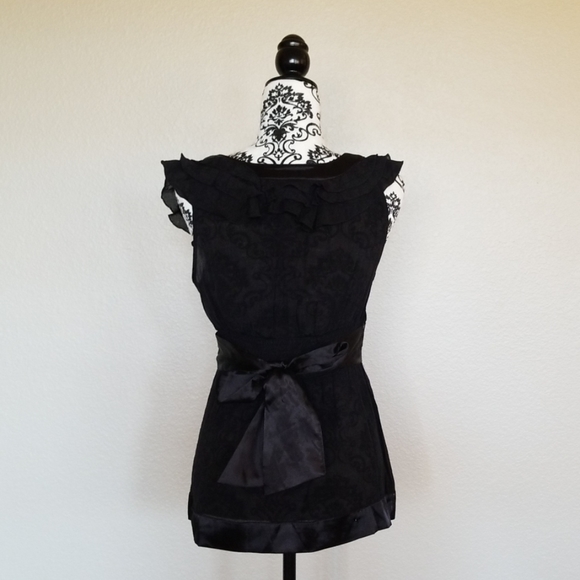 BeBe- Deep v-neck blouse - Never Worn - Picture 4 of 7